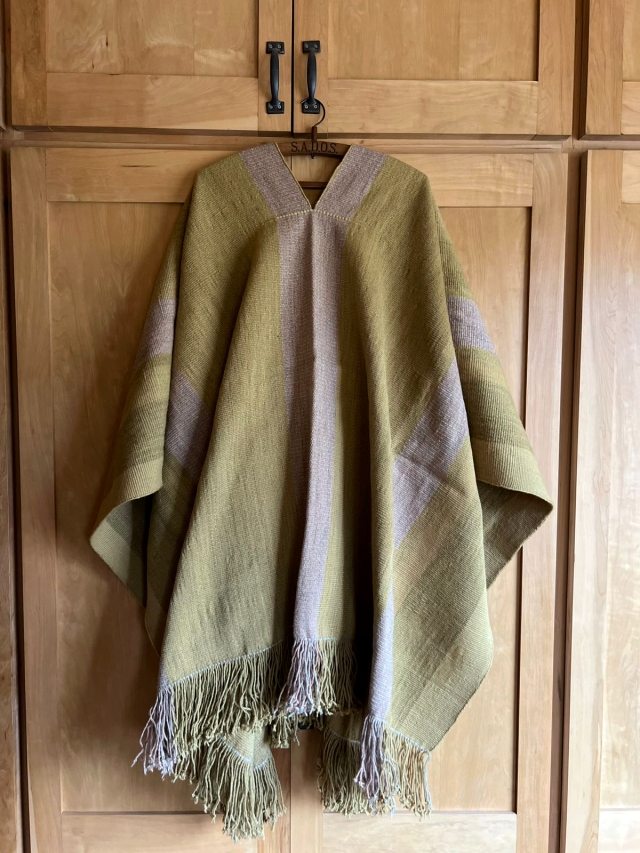 Poncho - peinecillo